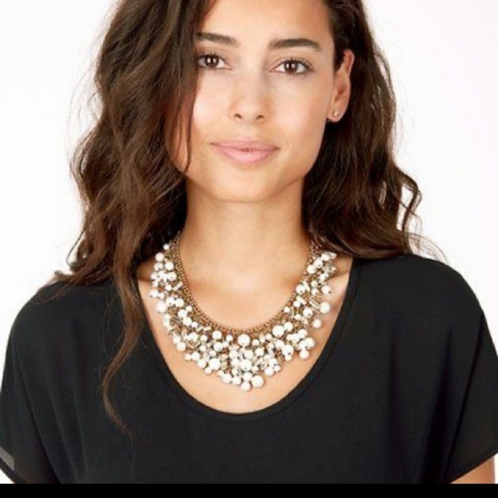 Stella & Dot Eve Pearl Bib Necklace